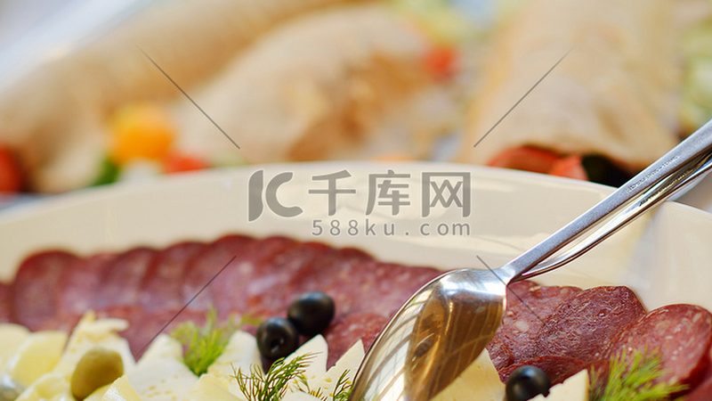 休闲食品与零食：分类标准解析